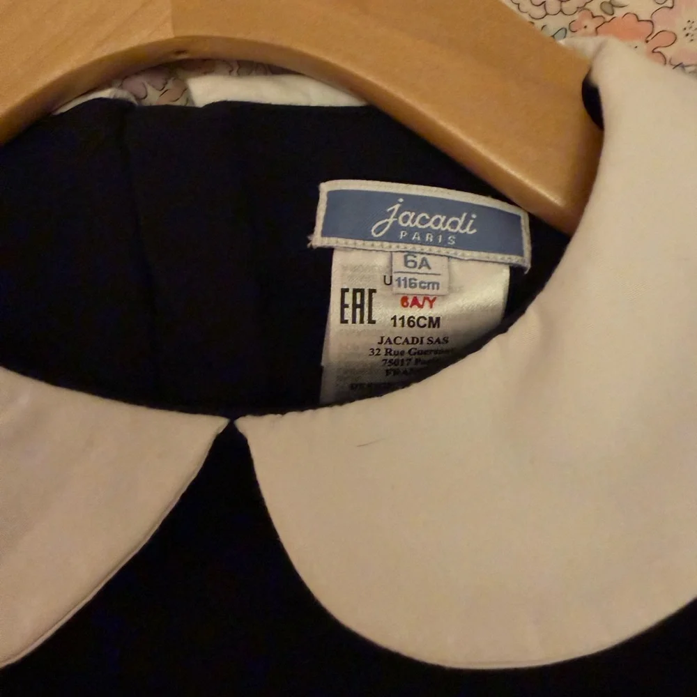 ♥️EUC Jacadi navy dress with Peter Pan collar♥️ - Picture 4 of 6